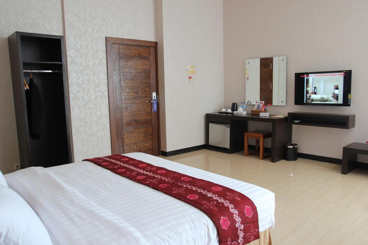 Hotel Roditha Banjarbaru Banjarmasin  Phòng bức ảnh