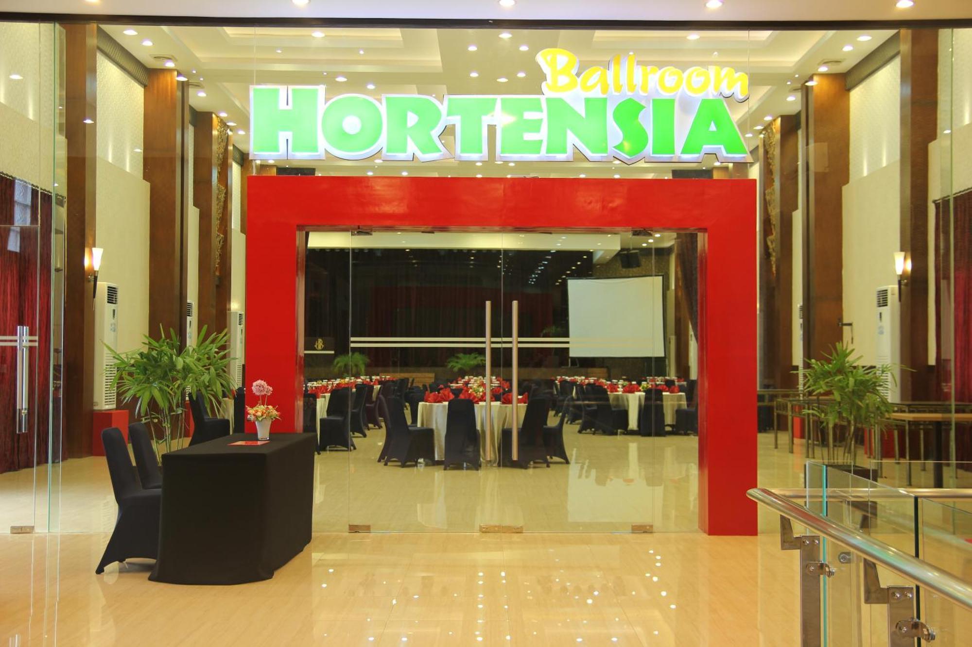 Hotel Roditha Banjarbaru Banjarmasin  Ngoại thất bức ảnh
