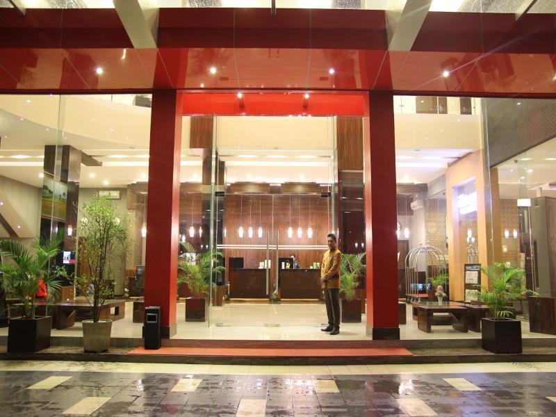 Hotel Roditha Banjarbaru Banjarmasin  Ngoại thất bức ảnh